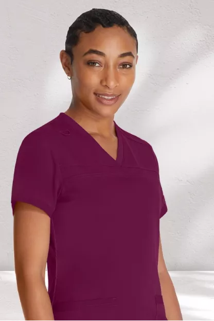 V-NECK TOP WITH RIB-KNIT PANELS - DKE870 V-NECK TOP WITH RIB-KNIT PANELS - DKE870